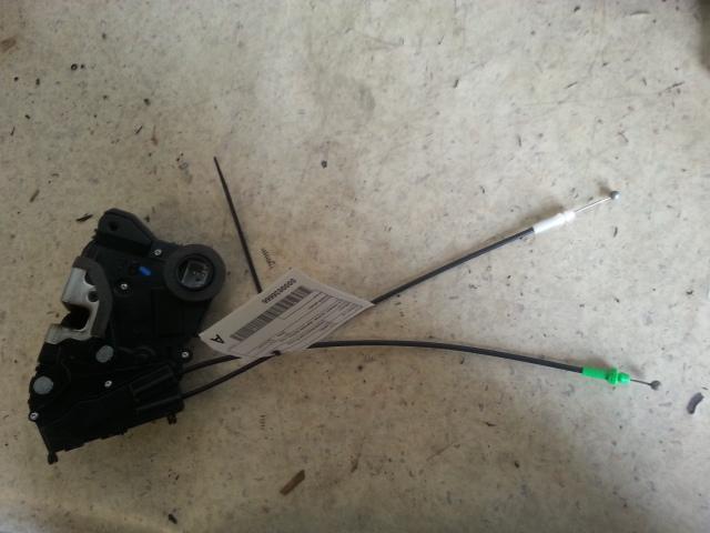 View Auto part Door/Boot/Gate Lock Toyota Yaris 2008