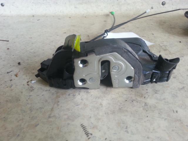 View Auto part Door/Boot/Gate Lock Toyota Yaris 2008