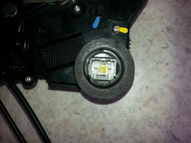 View Auto part Door/Boot/Gate Lock Toyota Yaris 2008