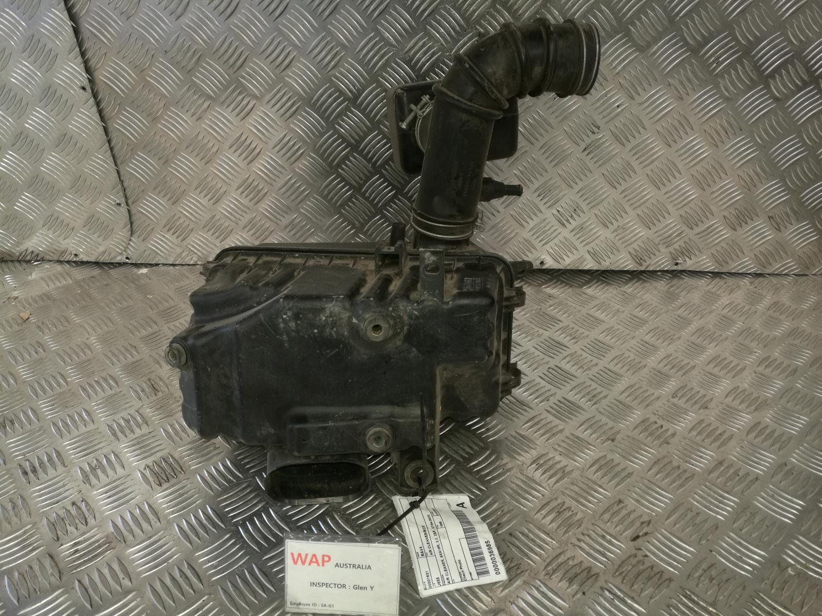 View Auto part Air Cleaner/Box Toyota Rav4 1999