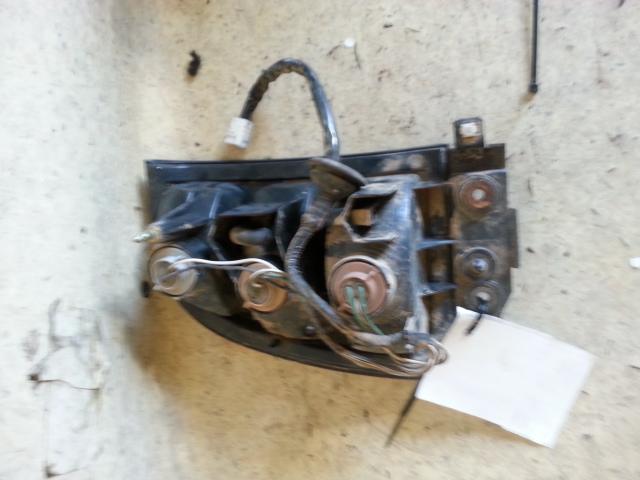 View Auto part Right Taillight Toyota Rav4 1999