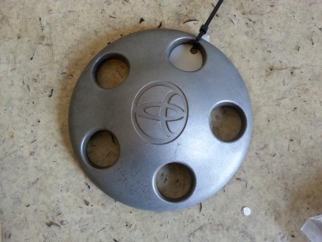 1999 Toyota Rav4 Wheel Cover/Hub Cap View Auto part Wheel Cover/Hub Cap Toyota Rav4 1999