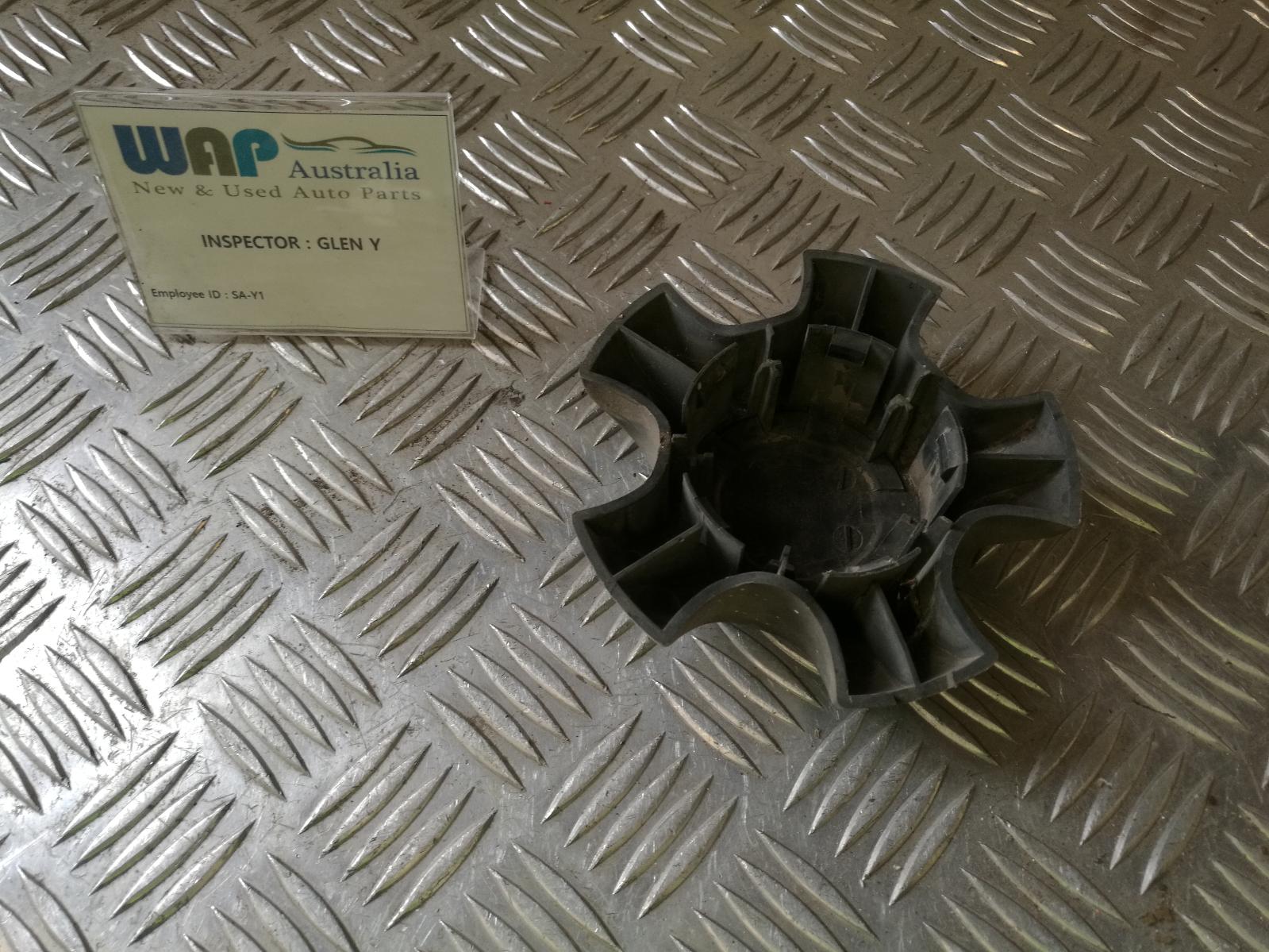 1996 Toyota Rav4 Wheel Cover/Hub Cap View Auto part Wheel Cover/Hub Cap Toyota Rav4 1996
