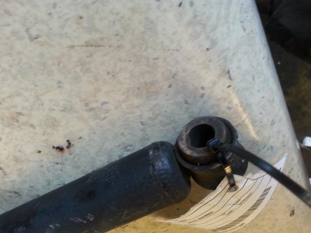 View Auto part Shock Absorber Toyota Rav4 1999