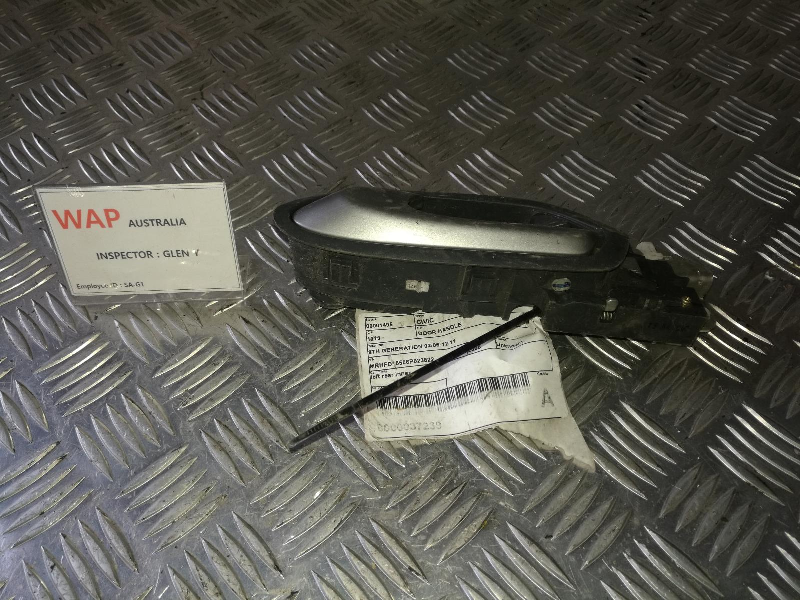 View Auto part Door Handle Honda Civic 2006