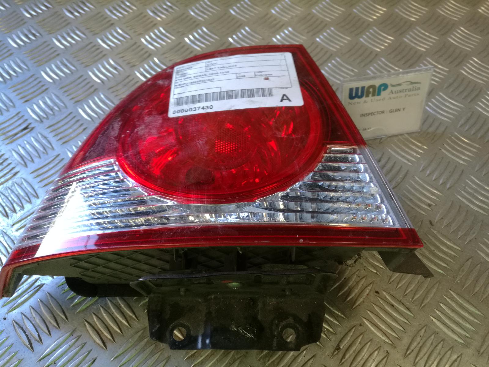 View Auto part Left Taillight Honda Civic 2006