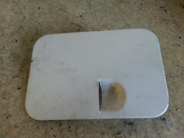 2006 Mitsubishi Canter Fuel Door / Filler View Auto part Fuel Door / Filler Mitsubishi Canter 2006