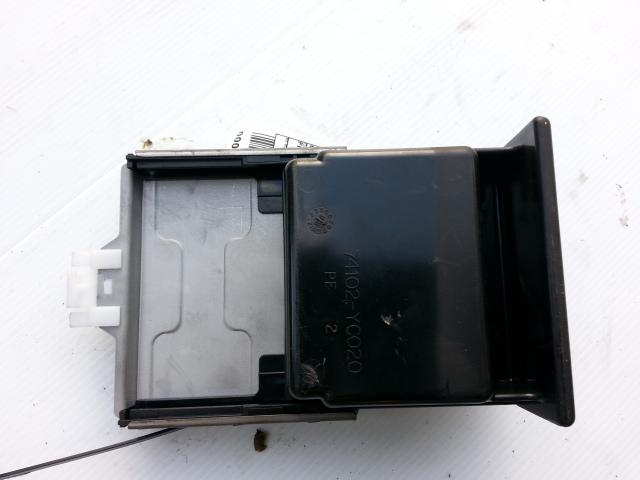 View Auto part Ashtray Toyota Camry 1999