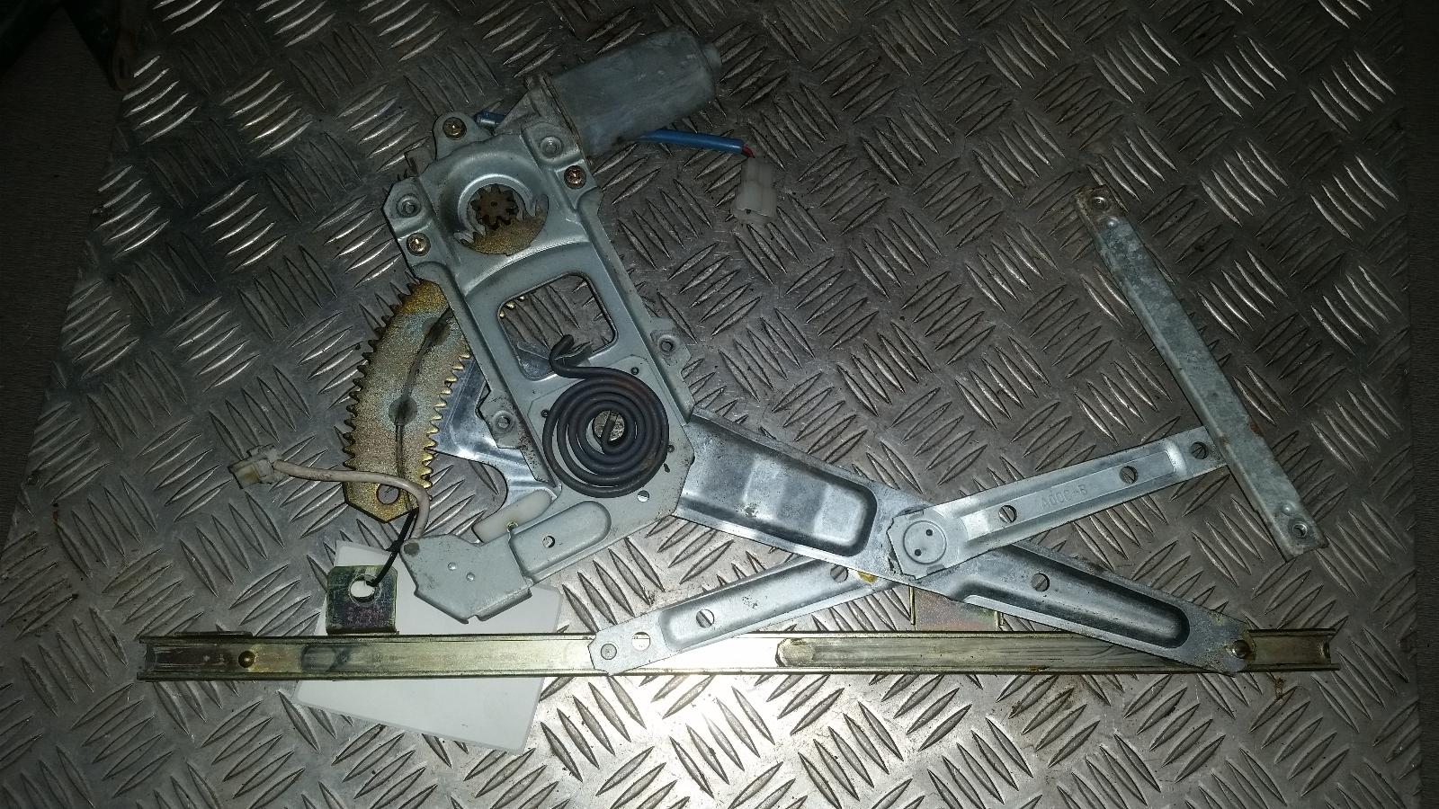 View Auto part Right Front Window Reg/Motor Mitsubishi Fto 1995