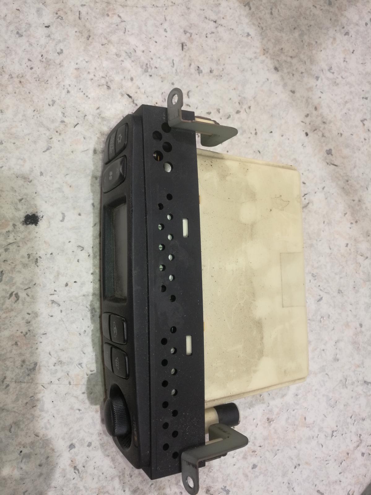 View Auto part Heater/Ac Controls Mitsubishi Fto 1995