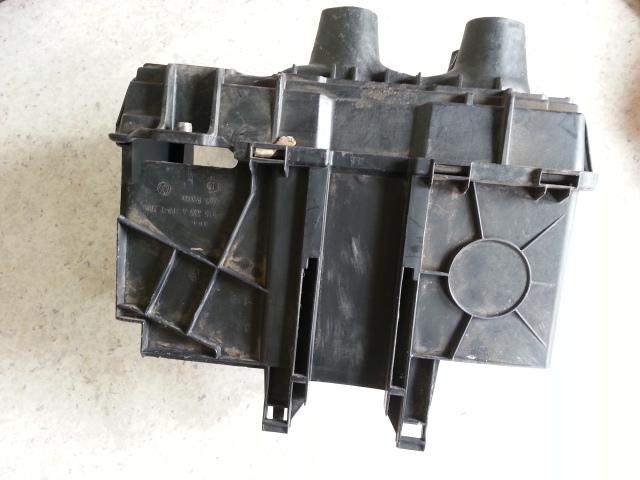 View Auto part Battery Tray Volkswagen Bora 2001