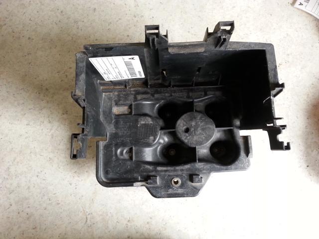 View Auto part Battery Tray Volkswagen Bora 2001