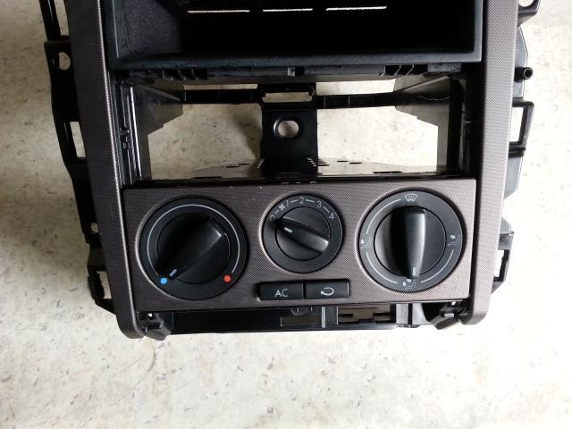 View Auto part Heater/Ac Controls Volkswagen Bora 2001