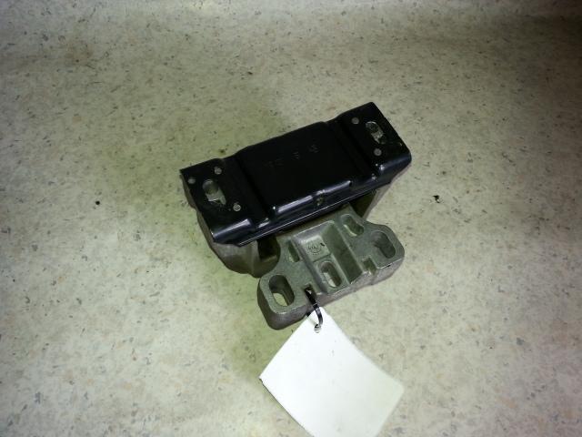 2001 Volkswagen Bora Mount View Auto part Mount Volkswagen Bora 2001