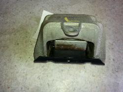 View Auto part Mount Volkswagen Bora 2001