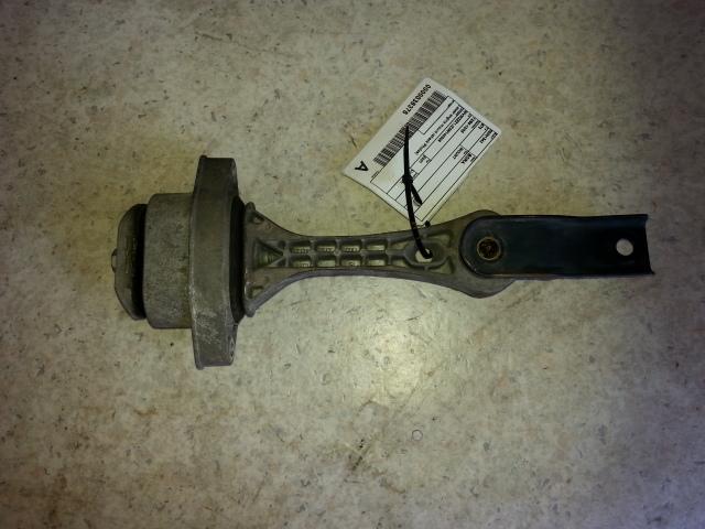 View Auto part Mount Volkswagen Bora 2001