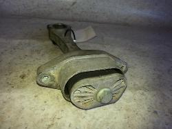 View Auto part Mount Volkswagen Bora 2001