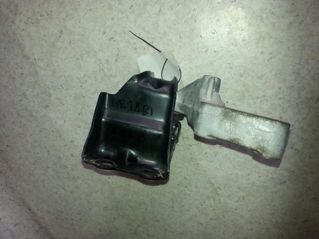 View Auto part Mount Nissan Micra 2011