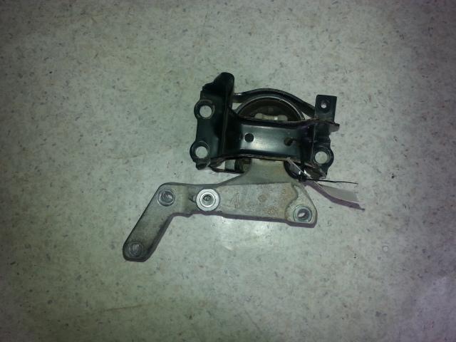 View Auto part Mount Nissan Micra 2011