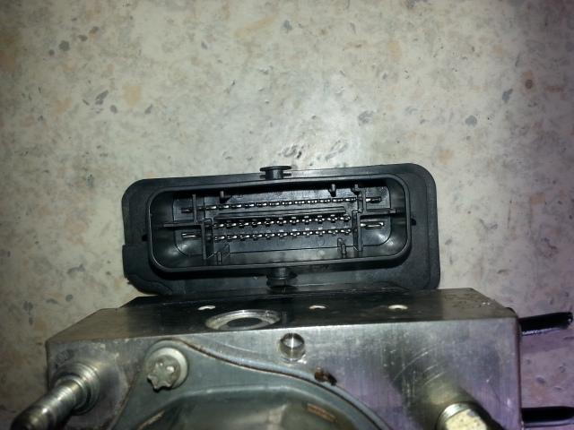 2011 Nissan Micra Abs Pump/Modulator View Auto part Abs Pump/Modulator Nissan Micra 2011