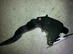 View Auto part Pedal Assembly Nissan Micra 2011
