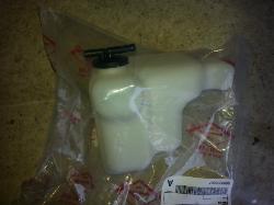 View Auto part Overflow Bottle Toyota Camry 1995