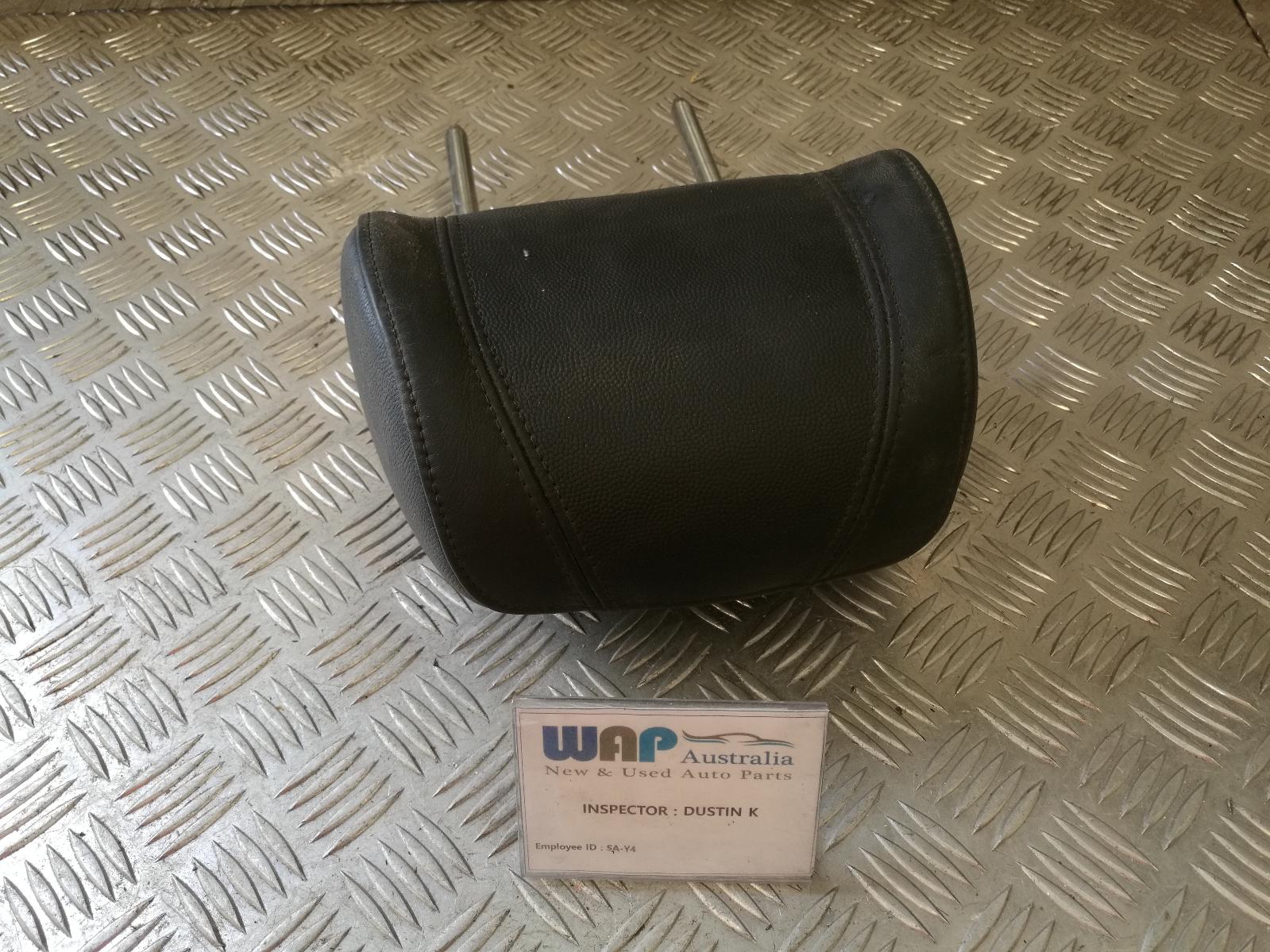 2006 Bmw 1 Series Headrest View Auto part Headrest Bmw 1 Series 2006