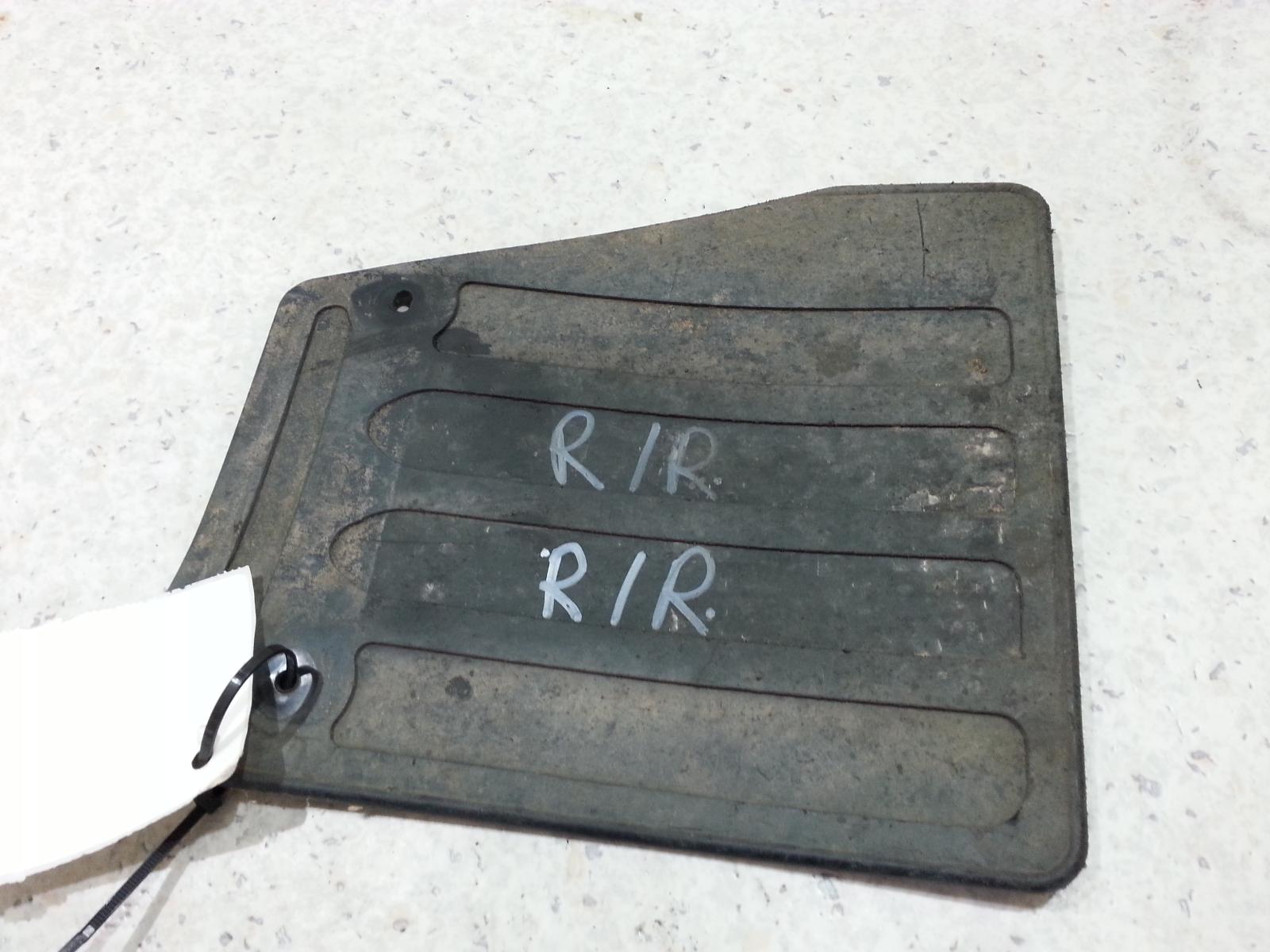 1995 Toyota Hilux Mud Flaps View Auto part Mud Flaps Toyota Hilux 1995