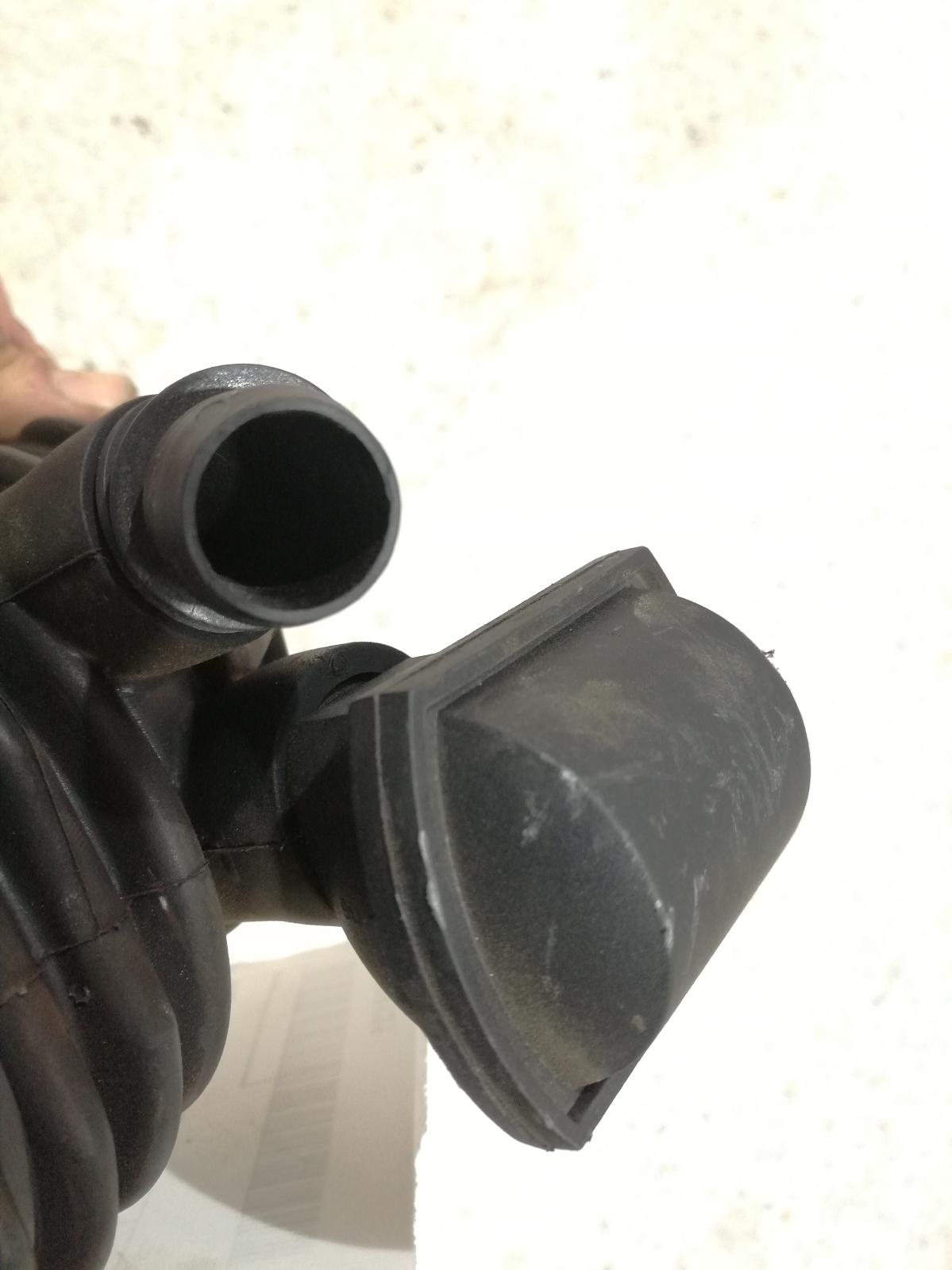 View Auto part Air Cleaner Duct/Hos Bmw 3 Series 1998