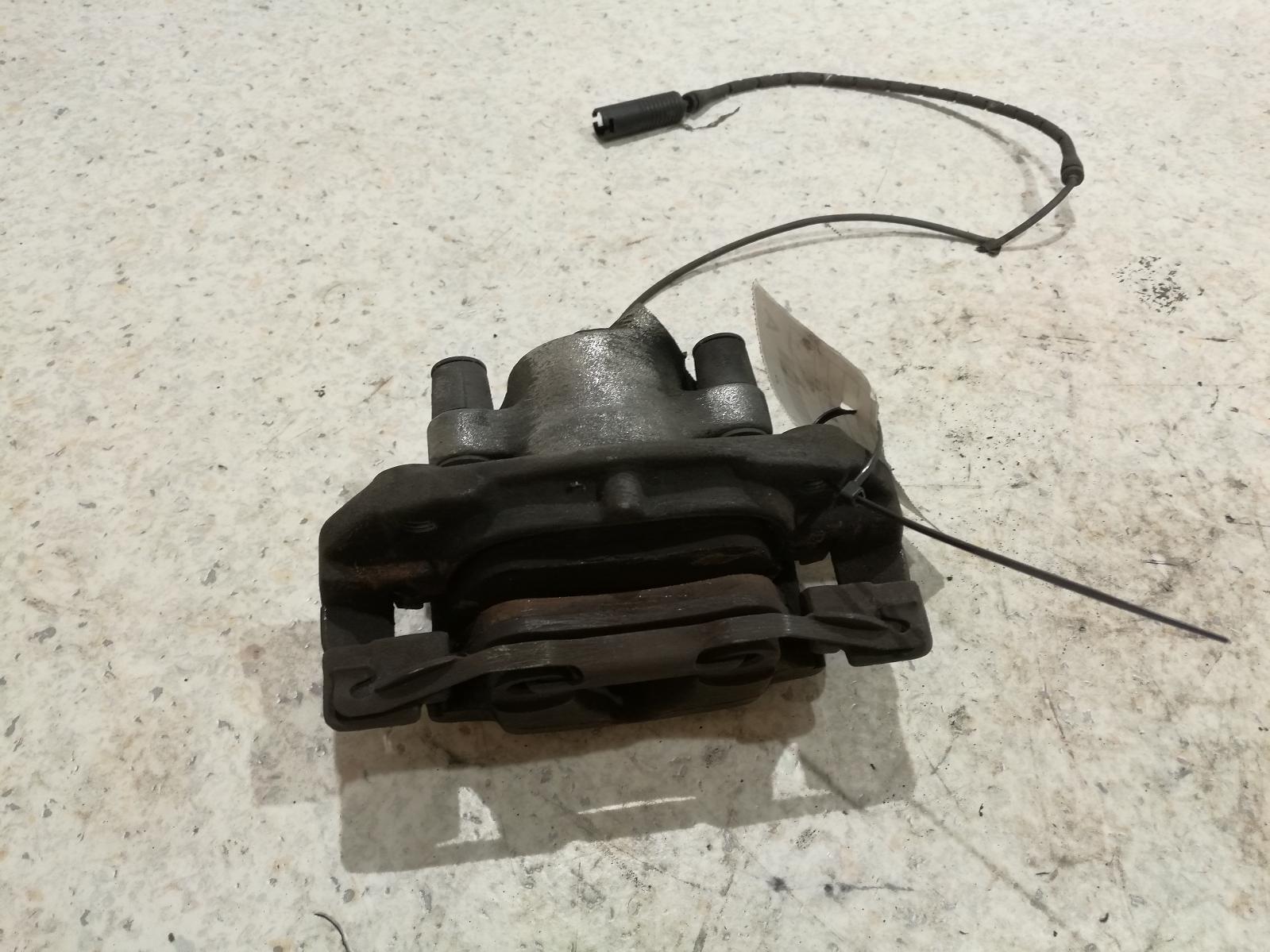 View Auto part Caliper Bmw 3 Series 1998