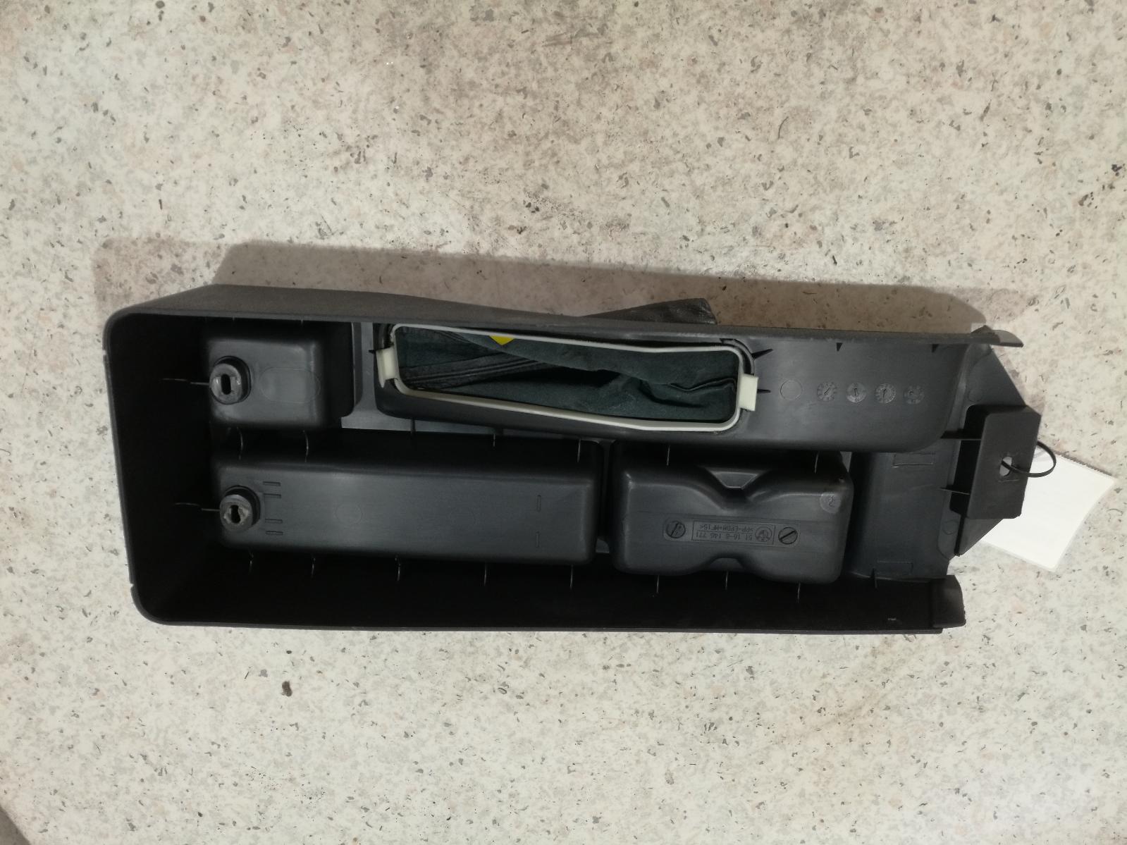 View Auto part Console Bmw 3 Series 1998