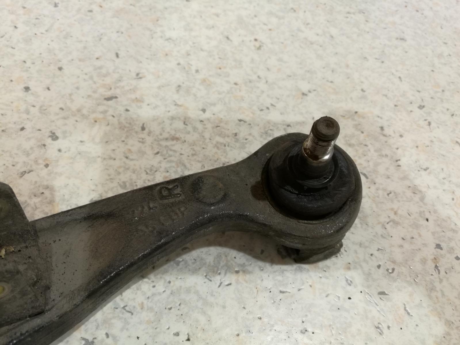 View Auto part Right Front Lower Control Arm Bmw 3 Series 1998
