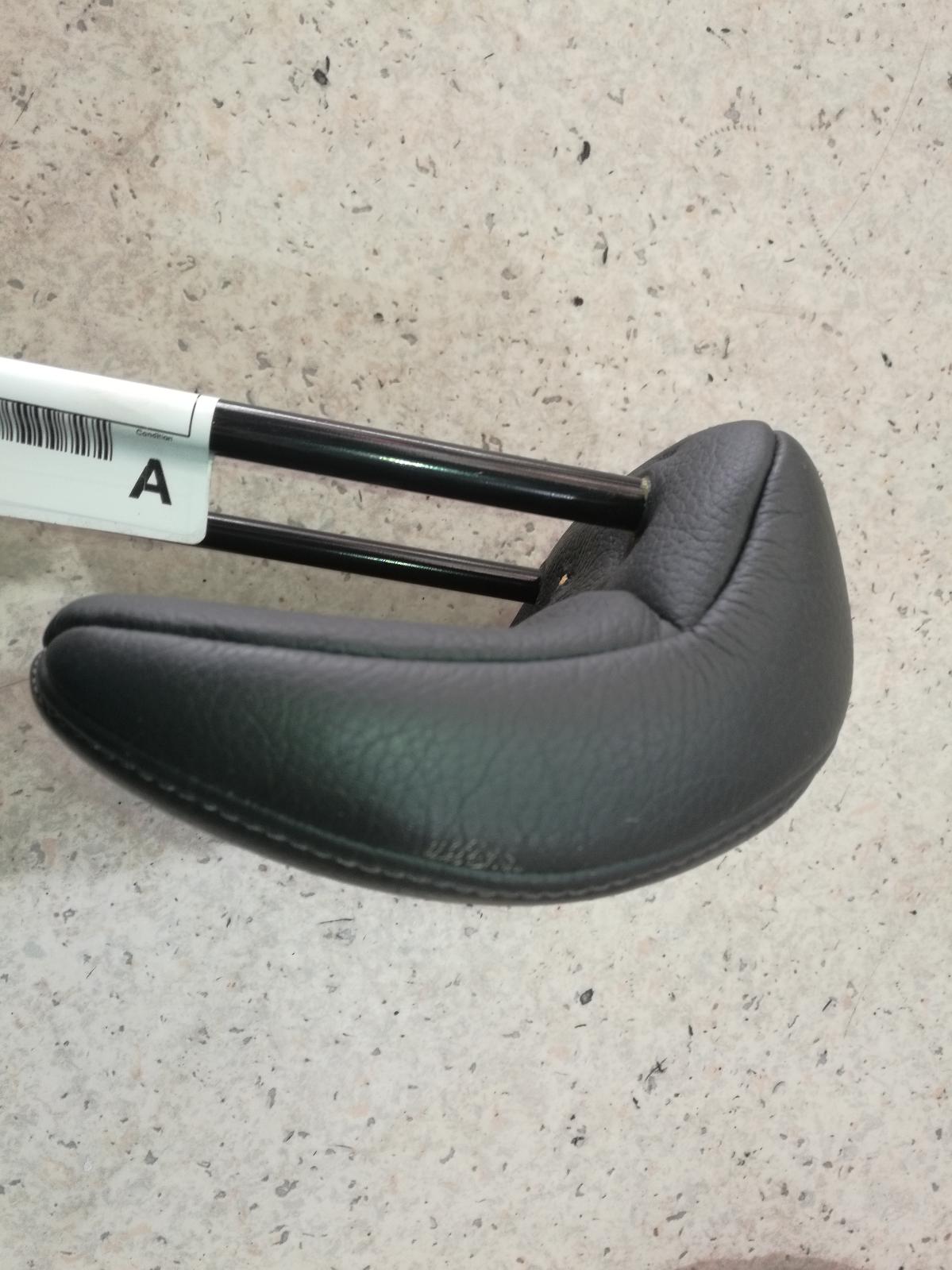 View Auto part Headrest Renault Scenic 2001