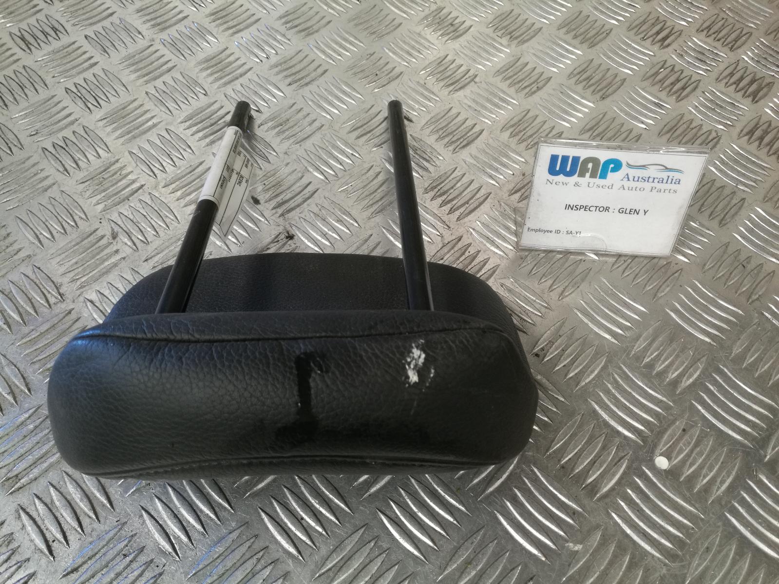 View Auto part Headrest Renault Scenic 2001