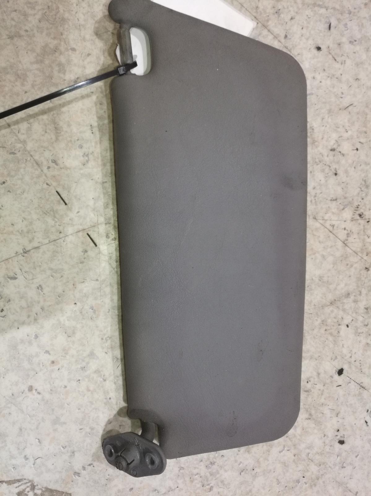 View Auto part Sunvisor Mitsubishi Fto 1995