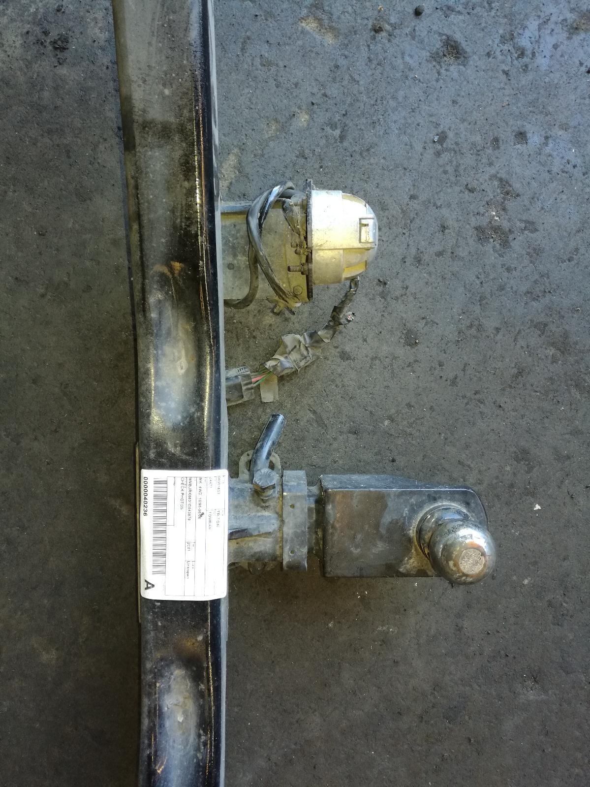 2001 Mitsubishi Triton Towbar View Auto part Towbar Mitsubishi Triton 2001