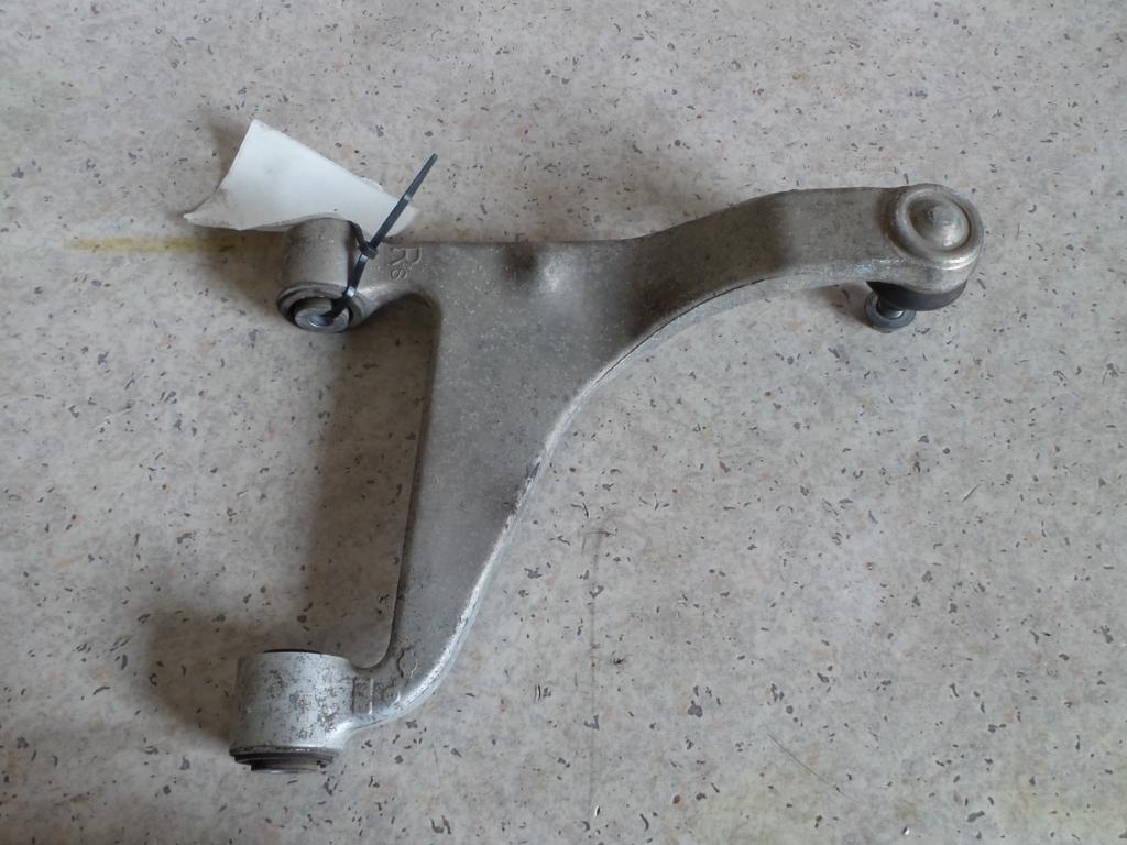 2002 Nissan Skyline Right Rear Trailing Arm View Auto part Right Rear Trailing Arm Nissan Skyline 2002