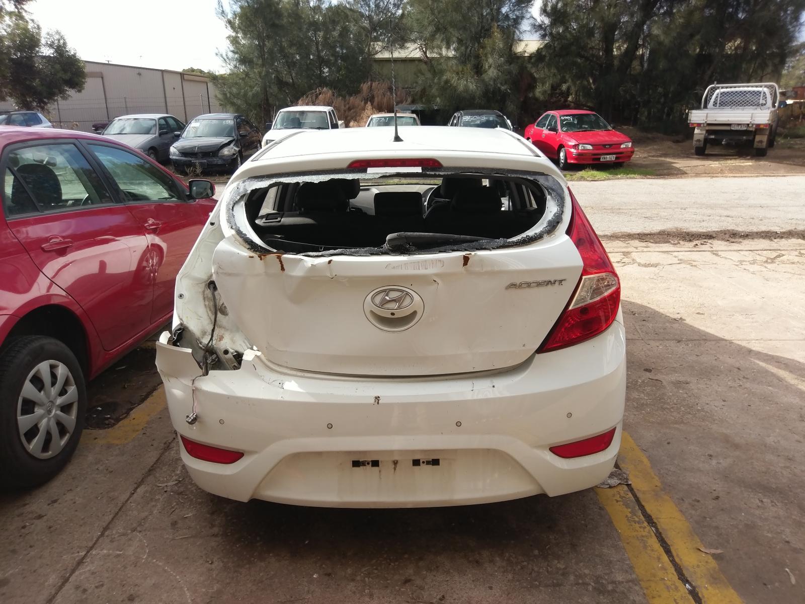 View Auto part Right Rear Wnd Reg/Motor Hyundai Accent 2011
