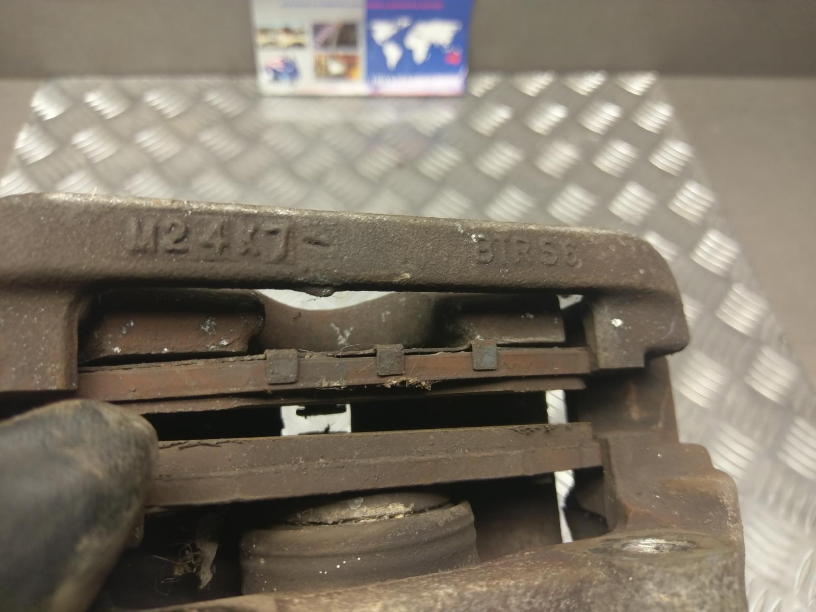 2000 Daewoo Musso Caliper View Auto part Caliper Daewoo Musso 2000
