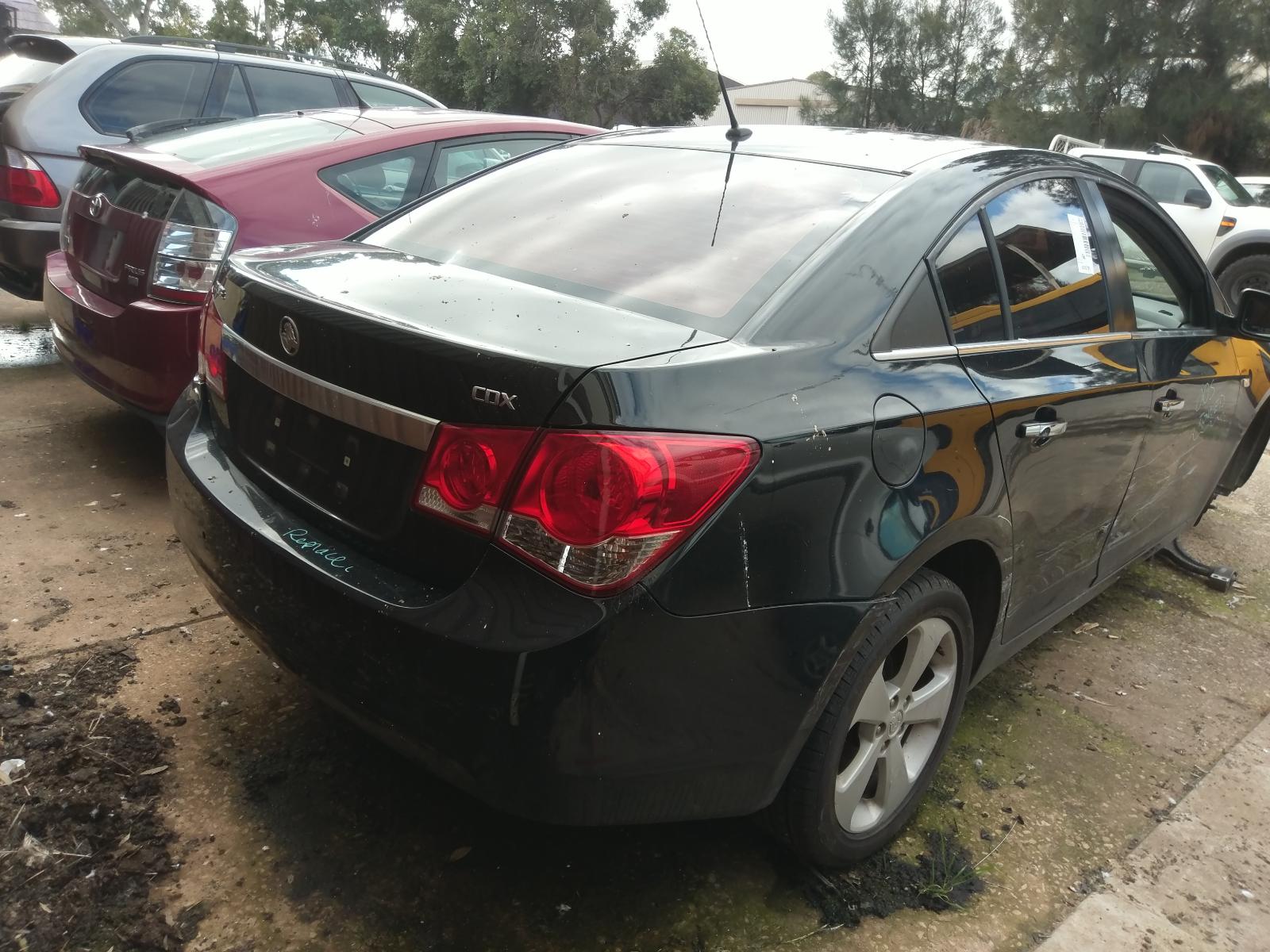 2010 Holden Cruze Right Rear Hub Assembly View Auto part Right Rear Hub Assembly Holden Cruze 2010