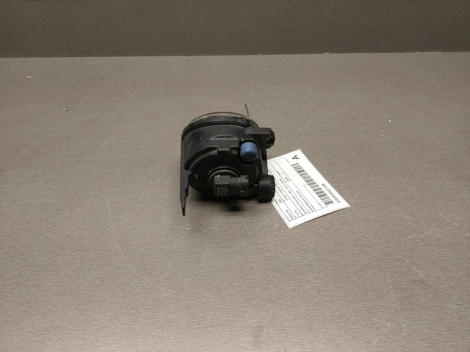 2005 Bmw X5 Right Indicator/Fog/Side View Auto part Right Indicator/Fog/Side Bmw X5 2005