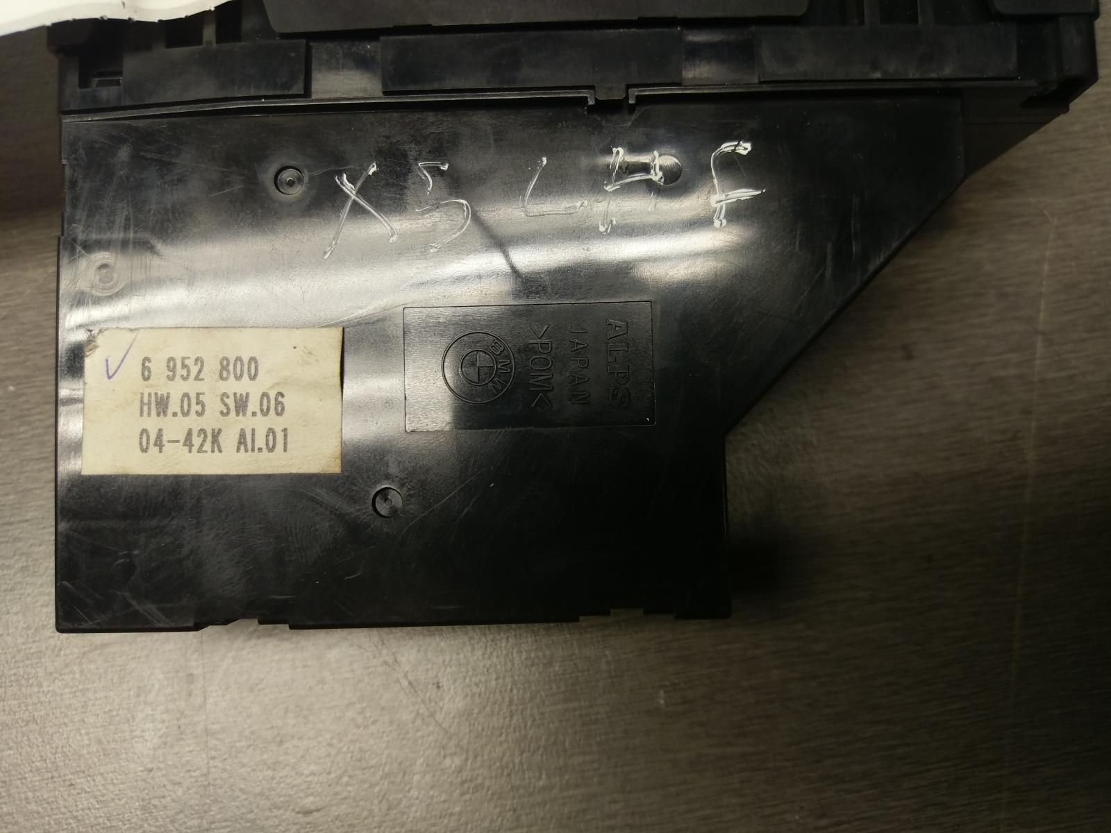 View Auto part Pwr Dr Wind Switch Bmw X5 2005