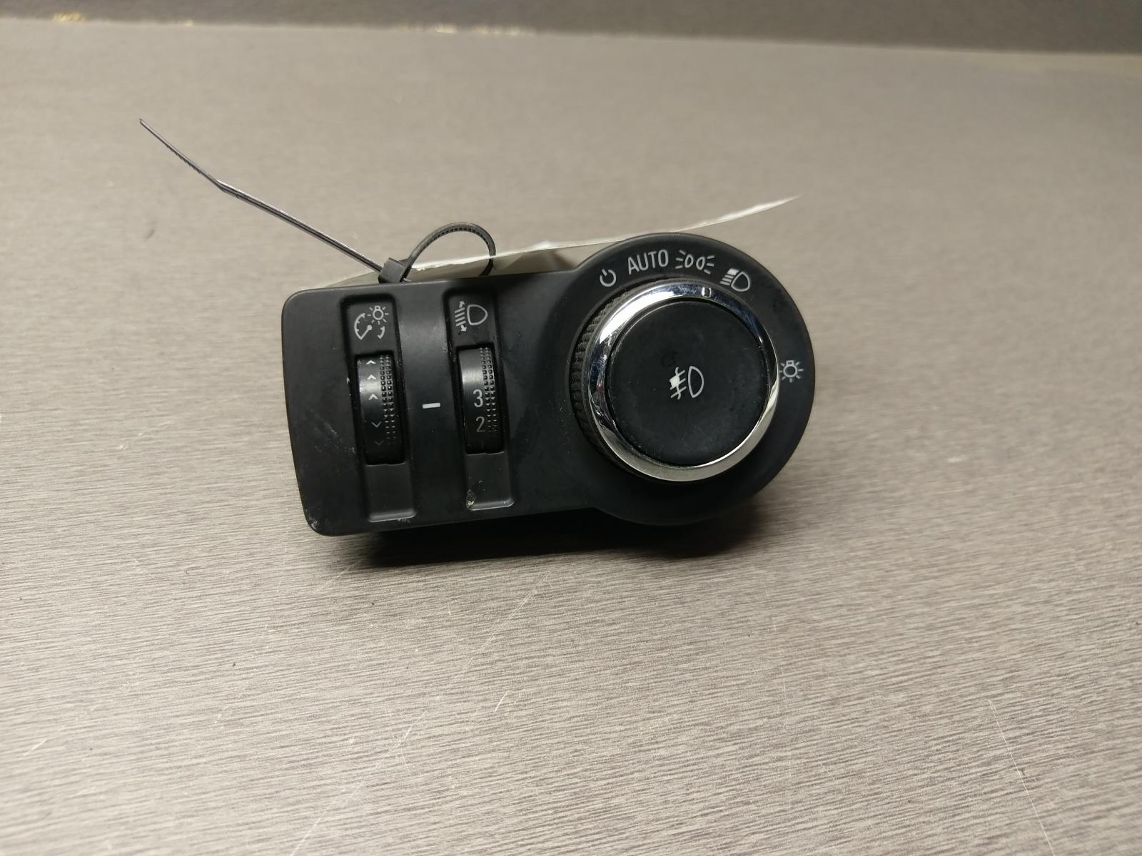 View Auto part Combination Switch Holden Cruze 2010