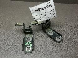 View Auto part Door Hinge/Runner Holden Cruze 2010