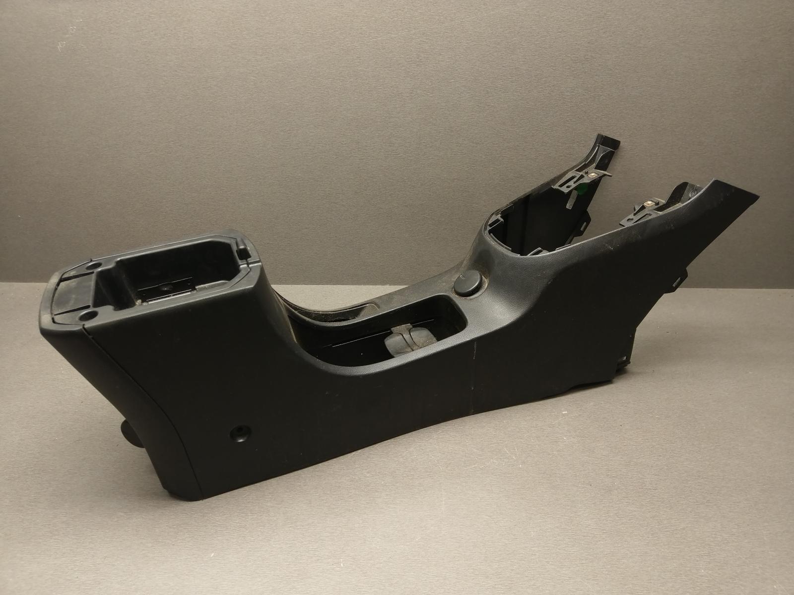 View Auto part Console Holden Cruze 2010
