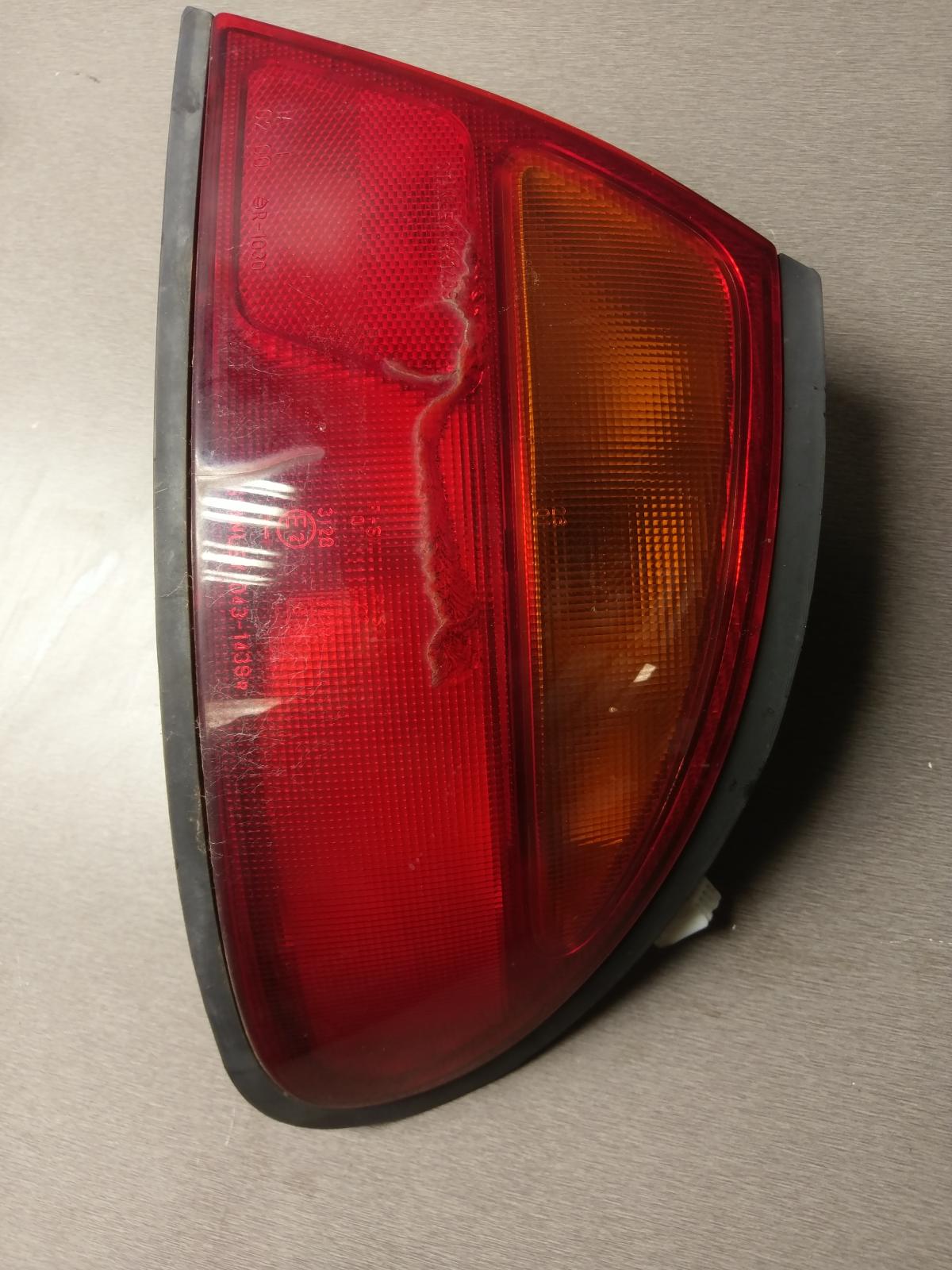 1996 Mazda Astina Right Taillight View Auto part Right Taillight Mazda Astina 1996