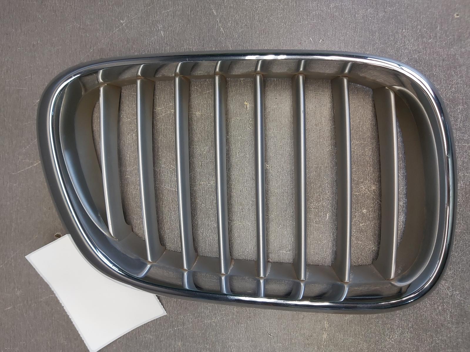 2005 Bmw X5 Grille View Auto part Grille Bmw X5 2005