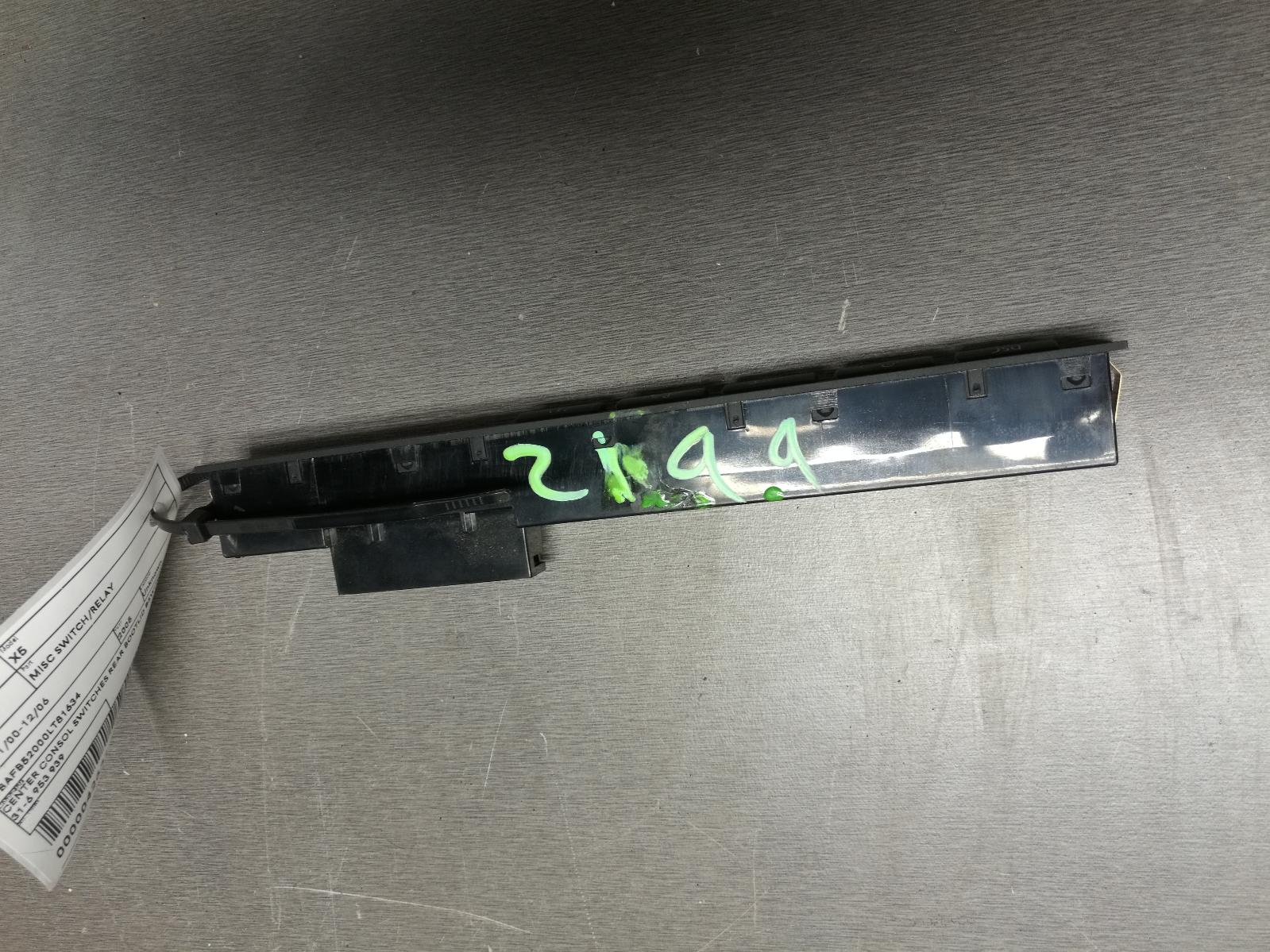 2005 Bmw X5 Misc Switch/Relay View Auto part Misc Switch/Relay Bmw X5 2005