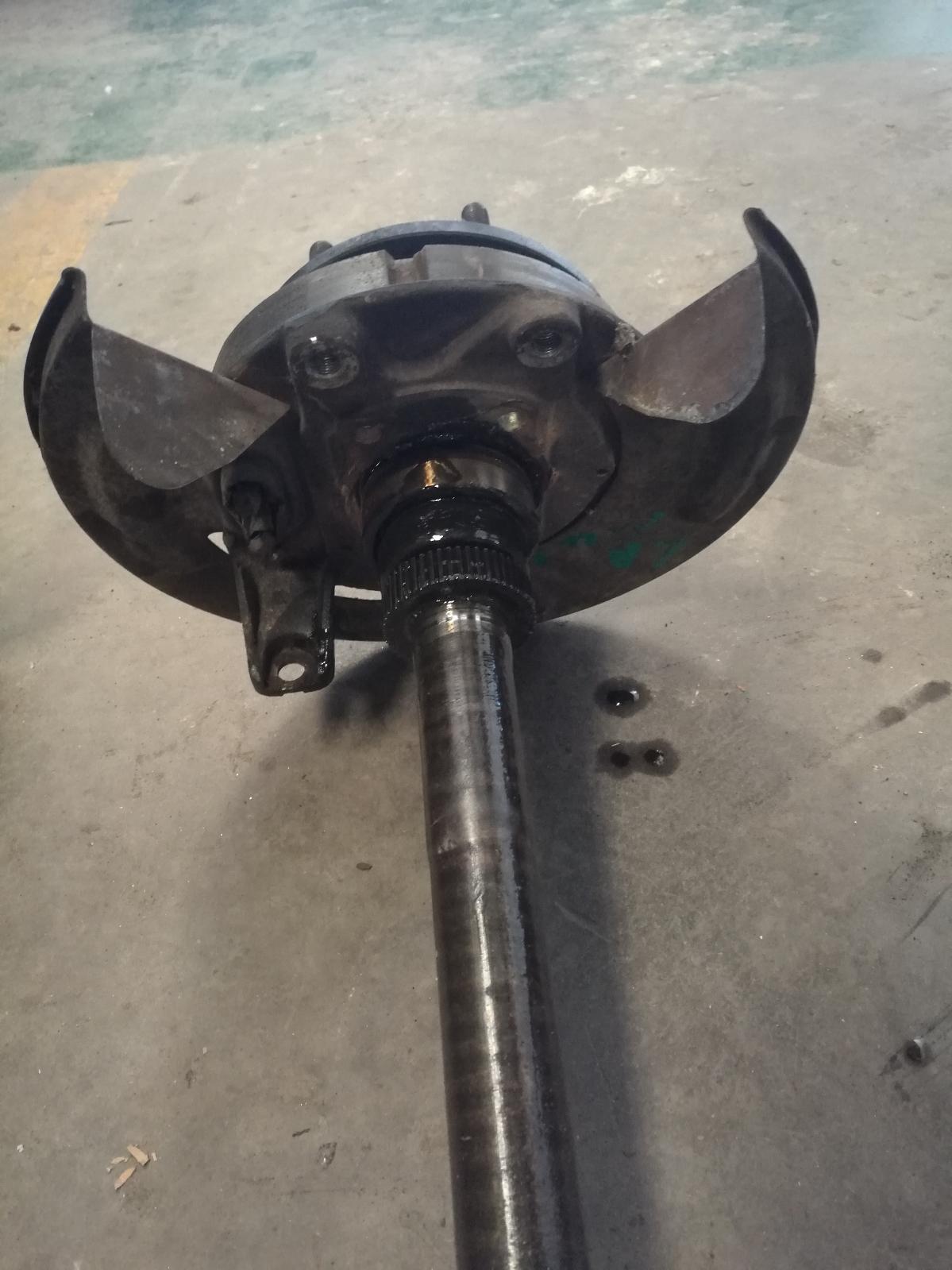 View Auto part Axle Daewoo Musso 2000