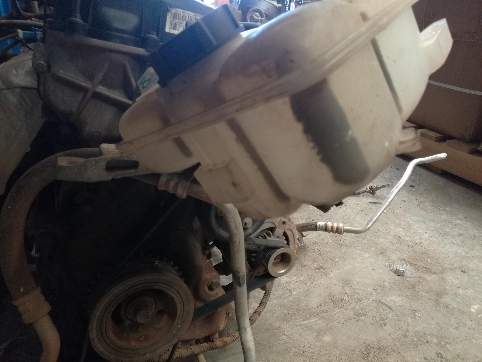 View Auto part Overflow Bottle Ford Focus 2009